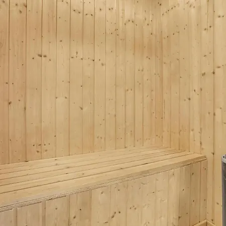 Gorgeous In With Sauna 加斯庭